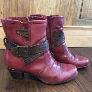 Earth shoes, ankle boots, real leather